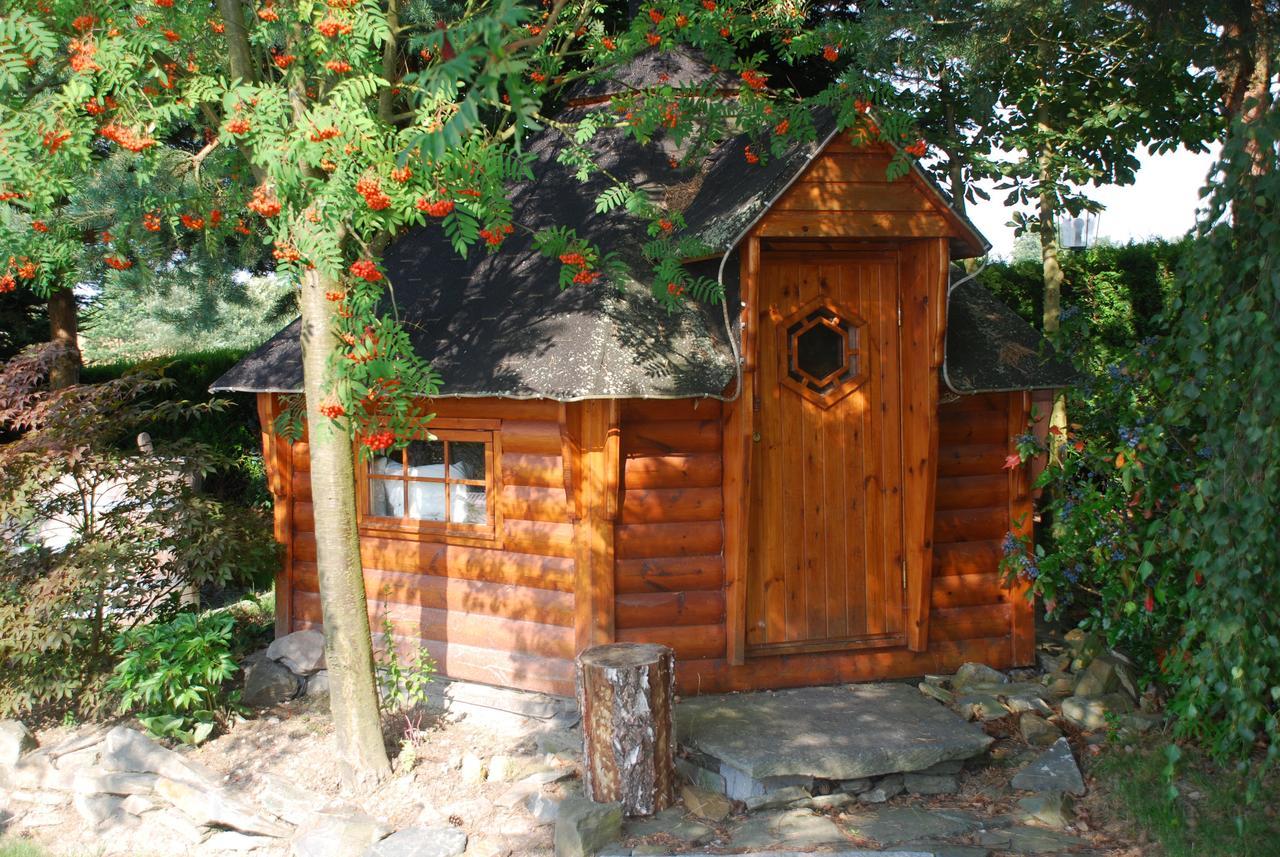 Hotel Alpenhof Markneukirchen Екстериор снимка